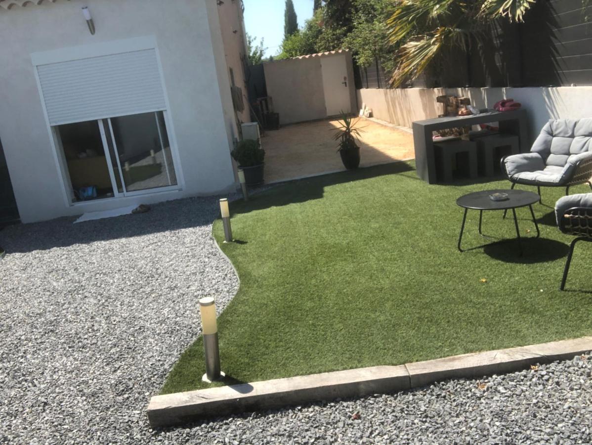 Charmant Studio Dans Villa - Parking - Jardin La Seyne-sur-Mer Zewnętrze zdjęcie