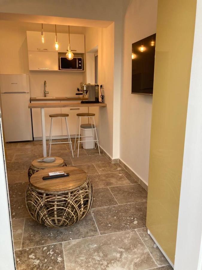 Charmant Studio Dans Villa - Parking - Jardin La Seyne-sur-Mer Zewnętrze zdjęcie